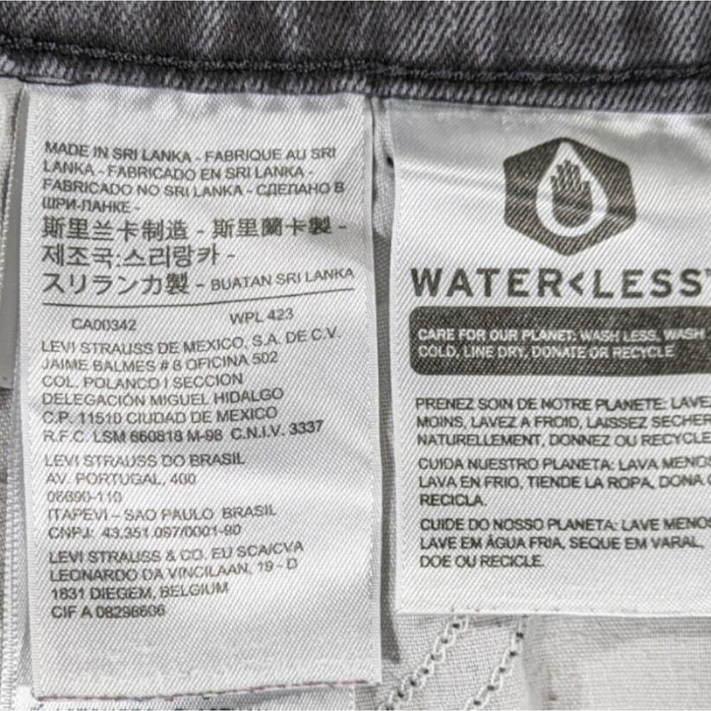 Levi's Premium/Waterless Overalls GUC Size 29 J1430 - Picture 8 of 11
